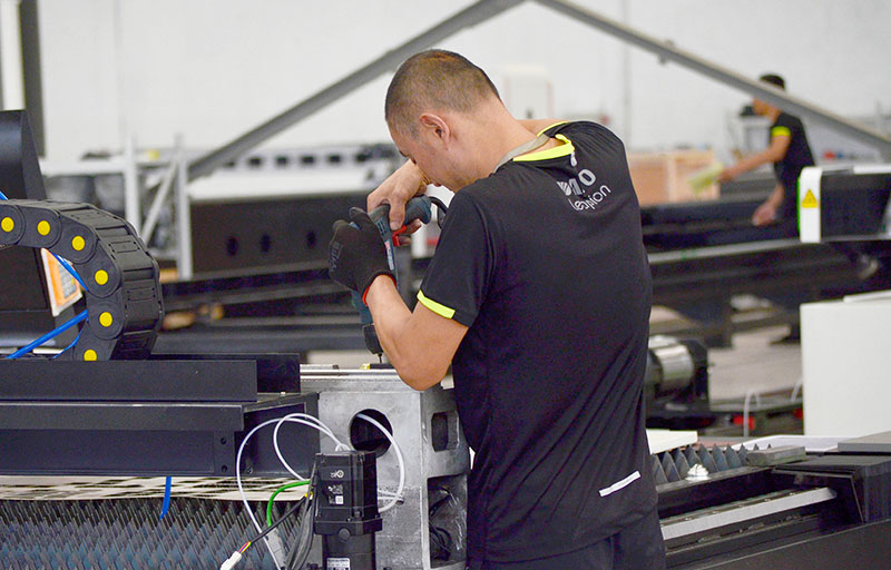Types de positionneurs de soudage pour le soudage robotis&eacute;&nbsp;: guide complet
